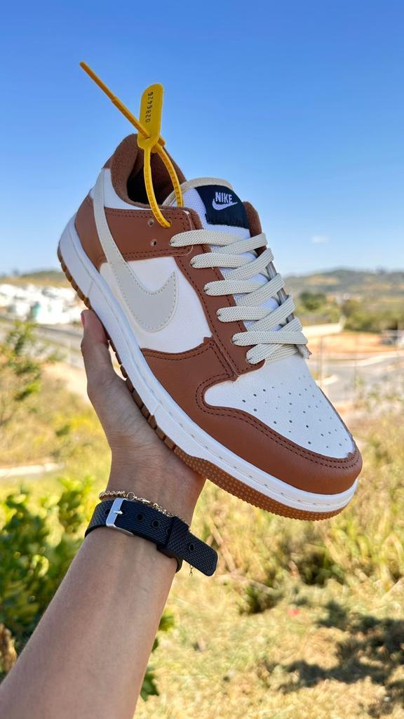 SB DUNK